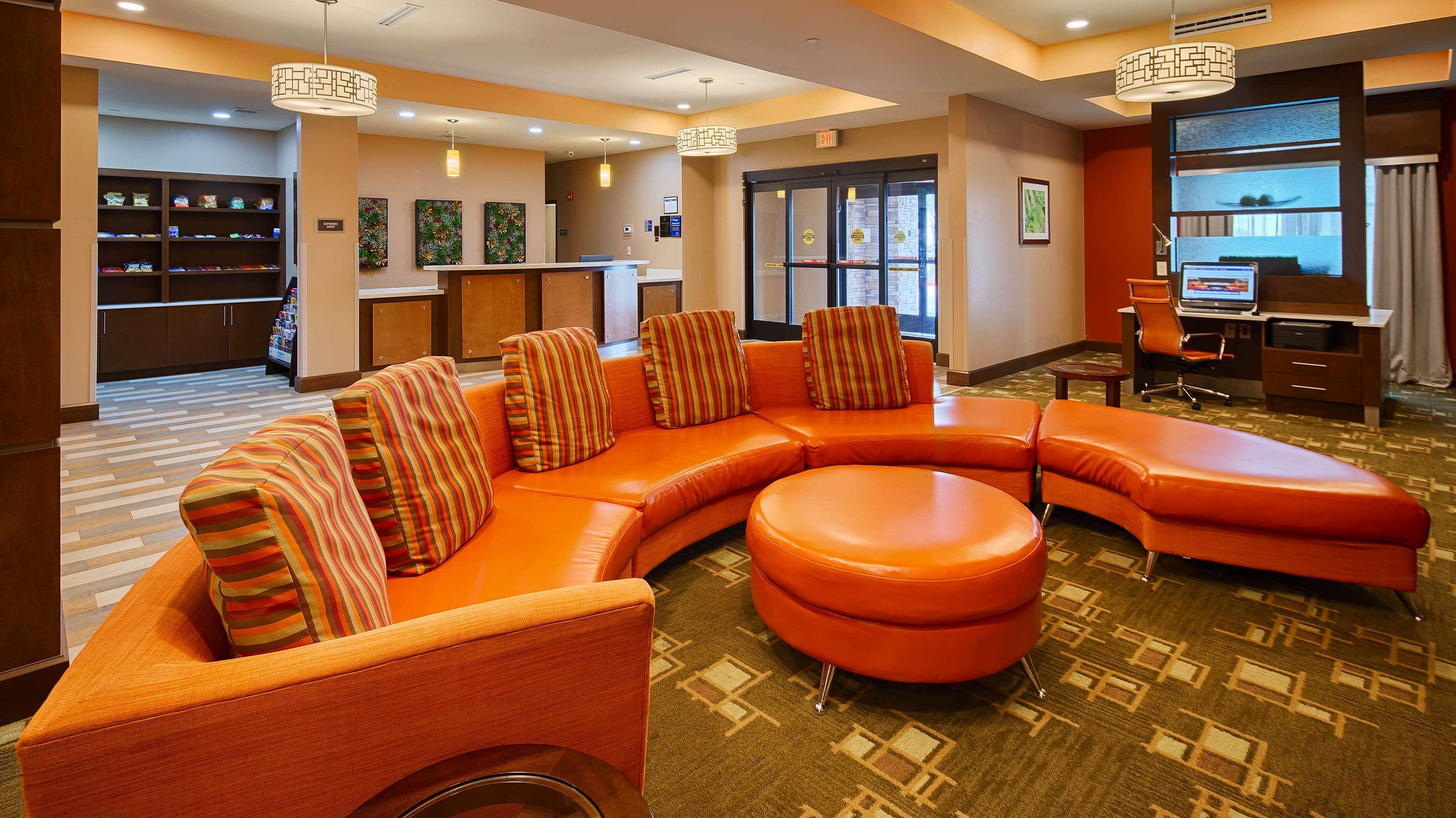 Best Western Plus Flatonia Inn Exterior foto